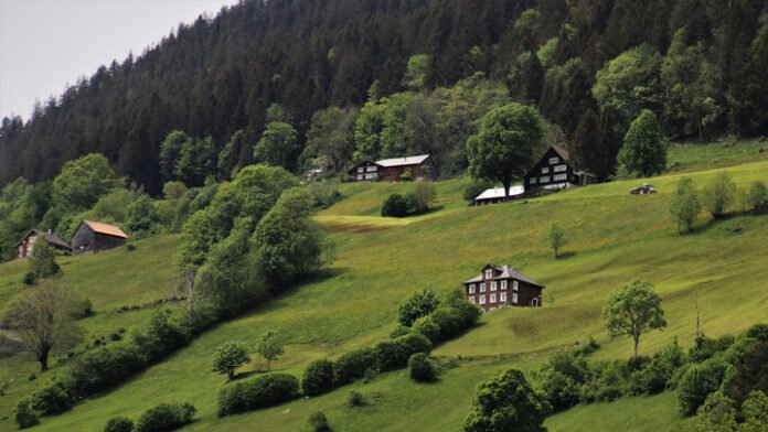 los-mejores-campines-de-lujo-en-espana