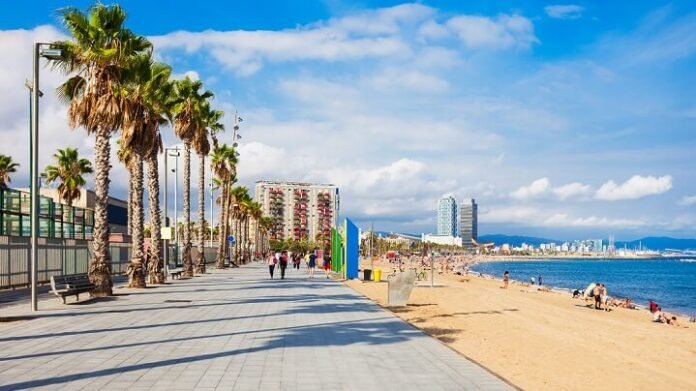 5-destinos-de-playa-cerca-de-barcelona